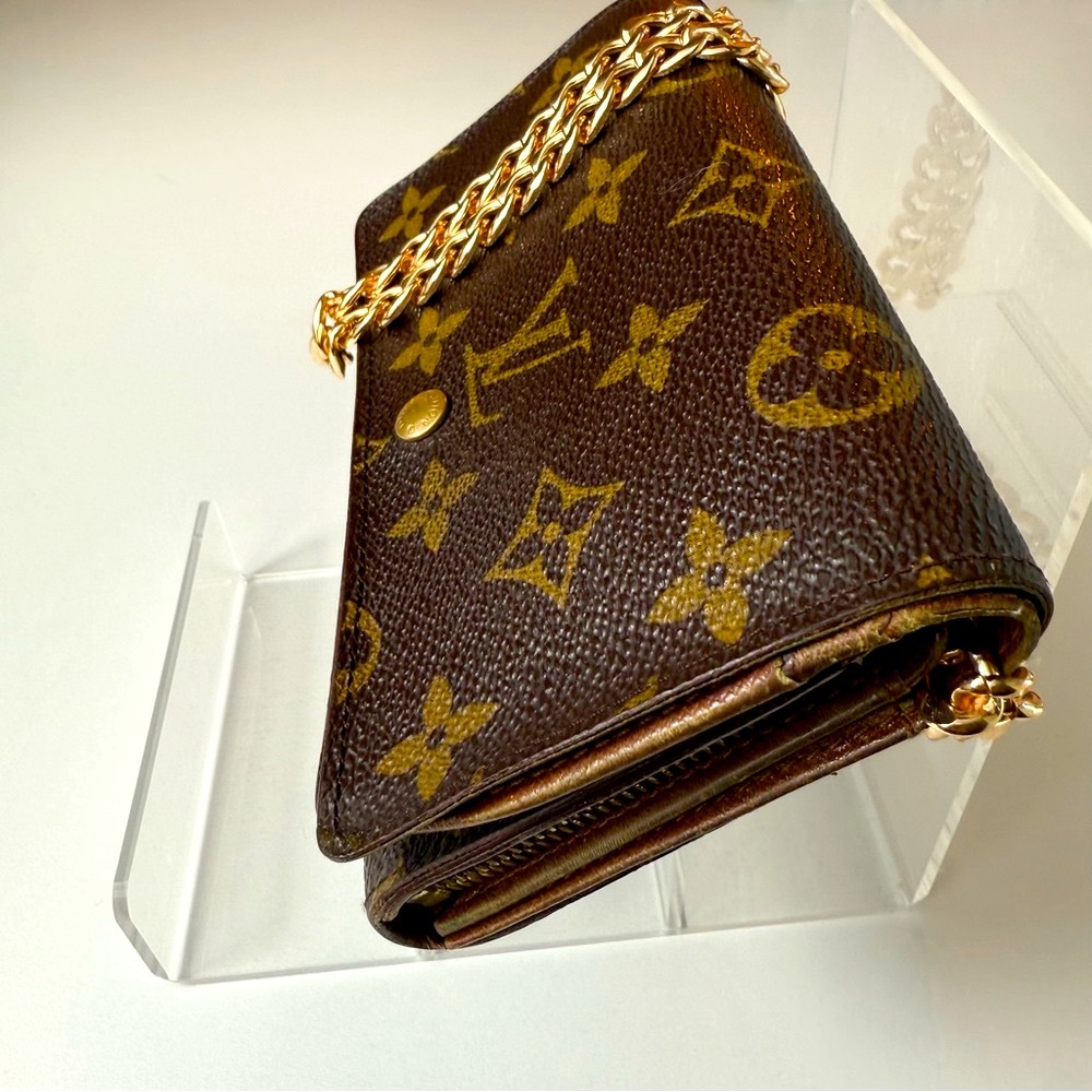 Authentic LOUIS VUITTON Micro Wallet / Crossbody Vintage 1992 Collection - Picture 6 of 13